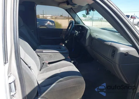 2004 Chevrolet Silverado 1500 Ls из США, поврежденный, VIN 1GCEC19X84Z349766